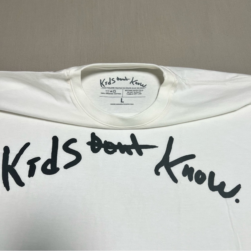Kids Dont Know Graphic Logo T-Shirt White Organic Cotton Men’s Size Large - Picture 7 of 9